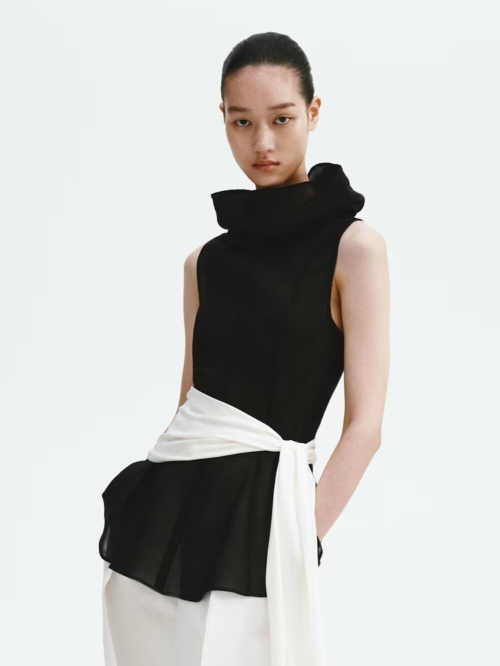 H&M Ramie-Blend Peplum Top
